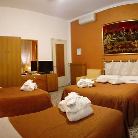 B&B La Meridiana Верона Экстерьер фото